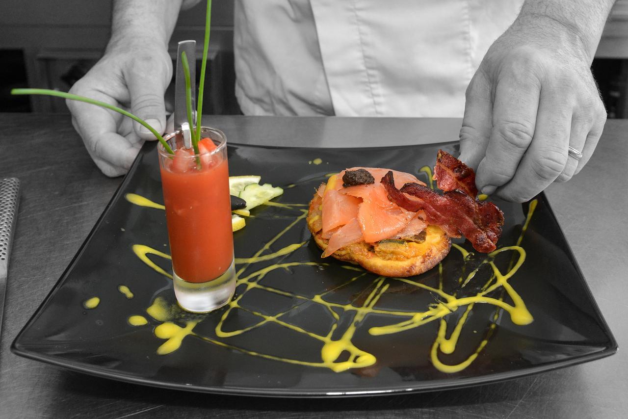 Logis Hotels Restaurant Le Dauphin Salbris Luaran gambar